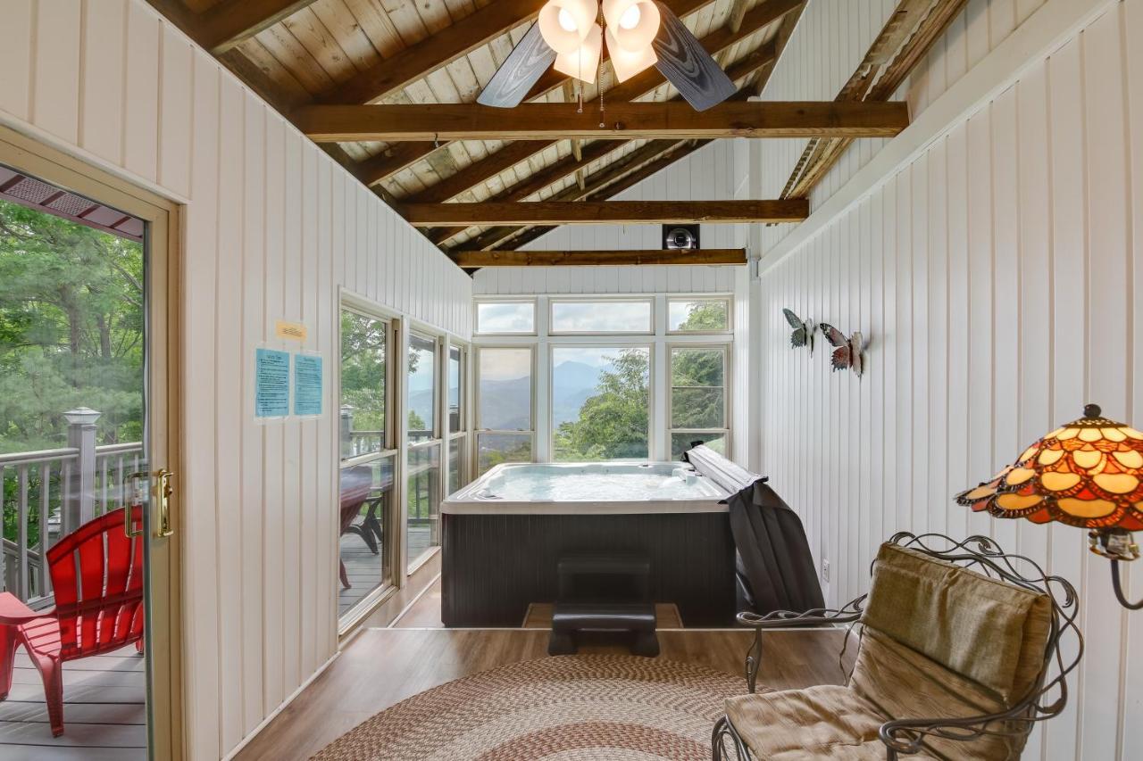 Gatlinburg Home Mountain Views And Indoor Hot Tub! Екстериор снимка